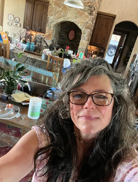 Review by Maria Eugenia J.